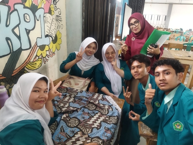 Ruang Praktik Membatik