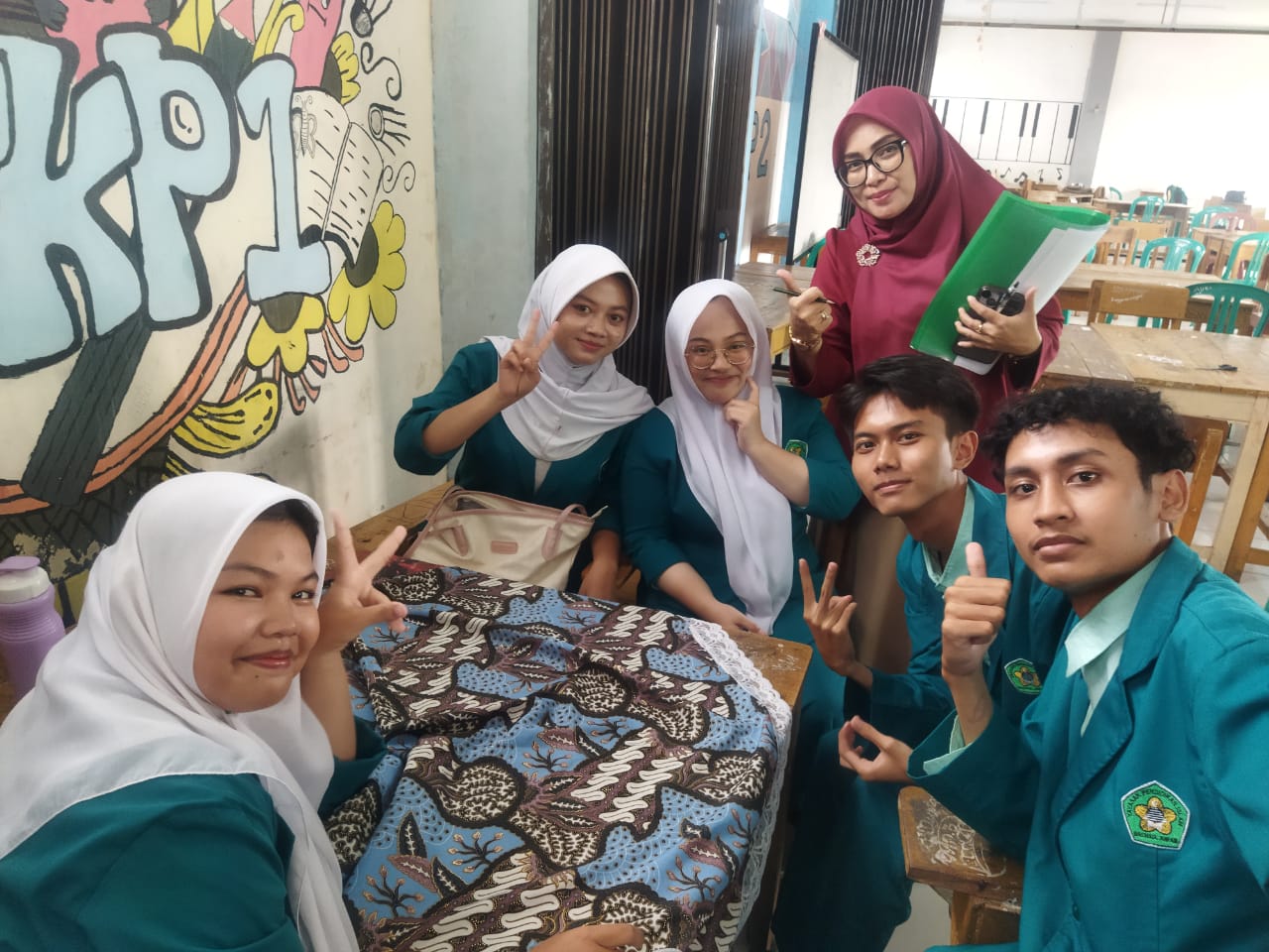 Manajemen Perkantoran dan Layanan Bisnis